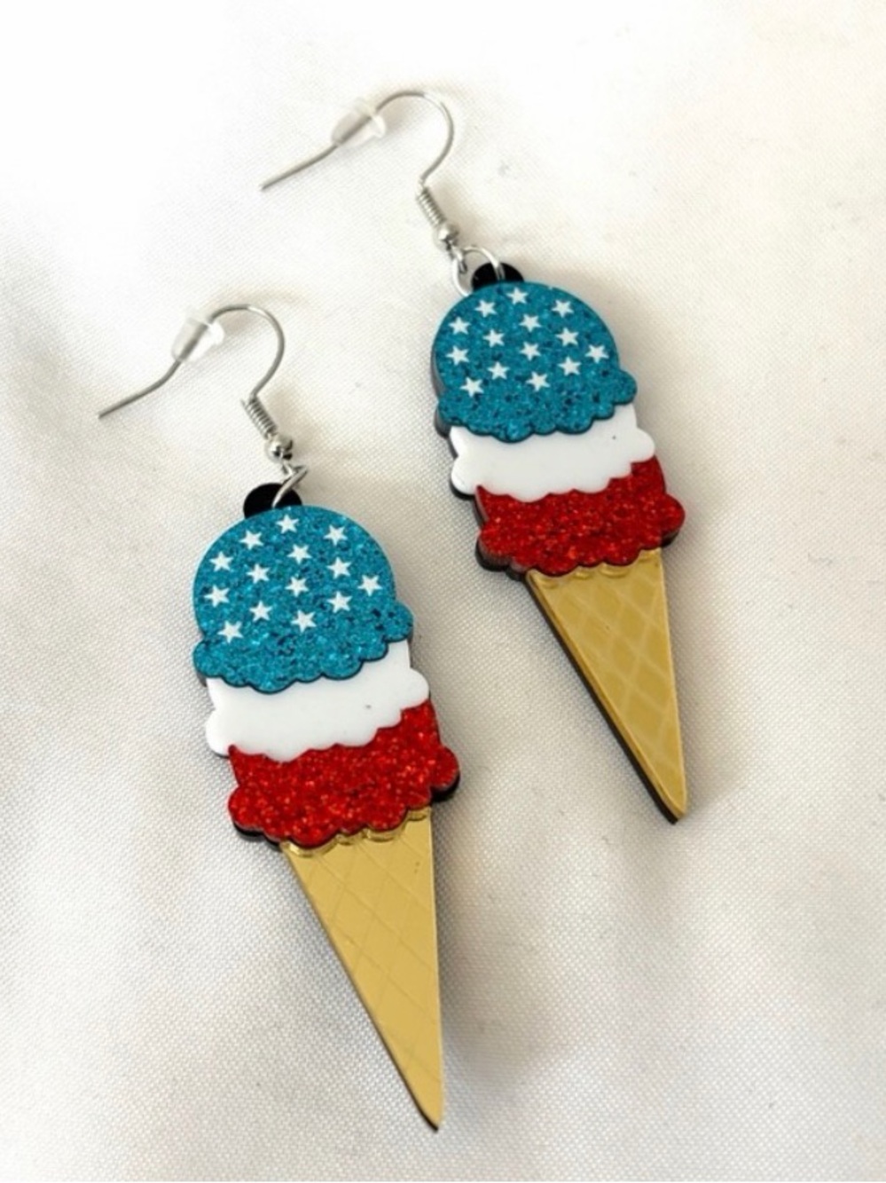 Patriotic Ice Cream Cone Dangle Earrings - Blue‎ White Red
